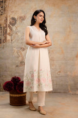 Breathable Cotton Blossom Belle Kurta Set – Sleeveless Spring Outfit