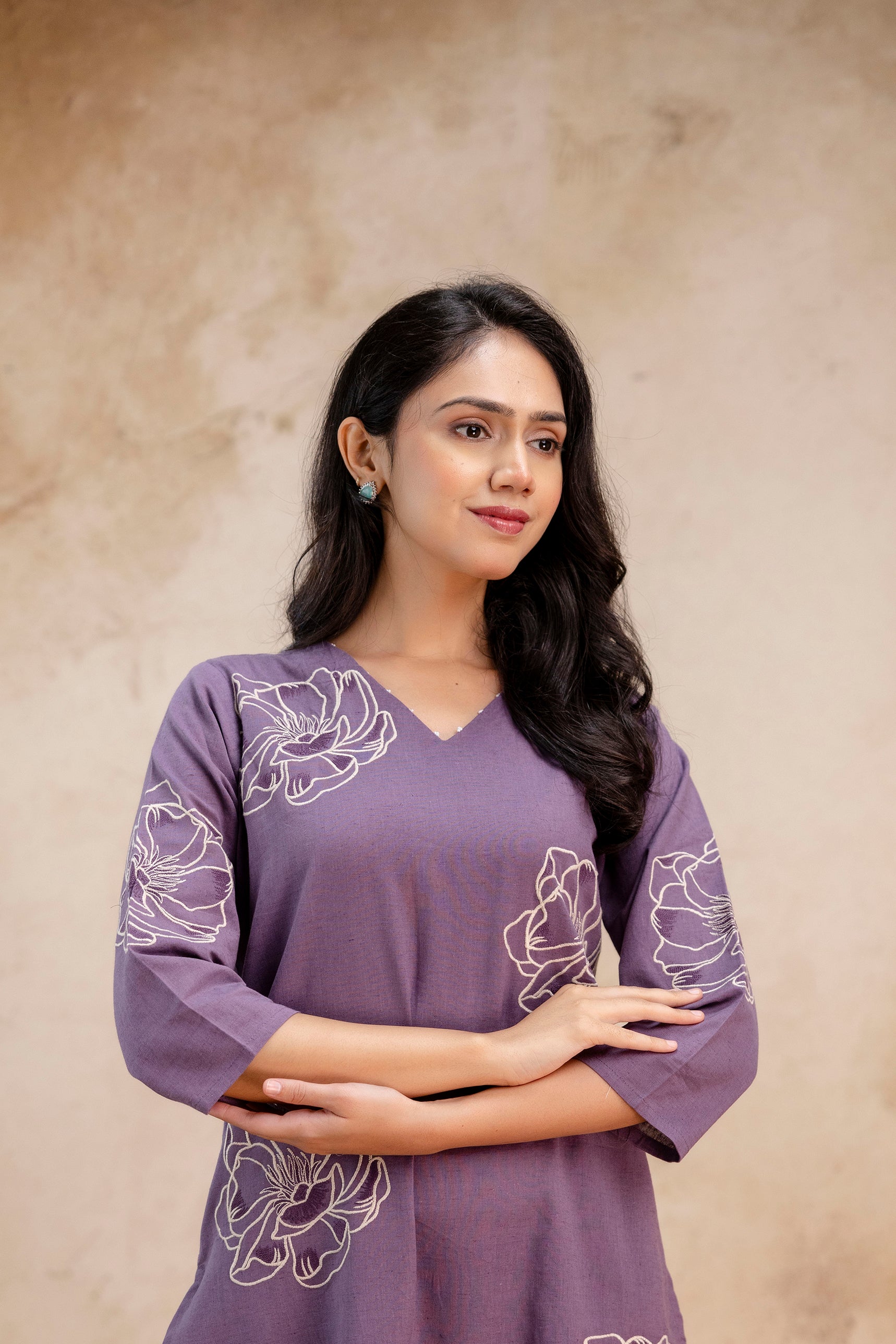 Tanauri Women’s Floral Cotton Kurta Set – Dusty Lavender 3/4 Sleeve Design