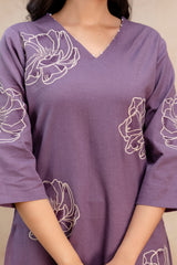 Tanauri Women’s Floral Cotton Kurta Set – Dusty Lavender 3/4 Sleeve Design