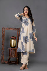 V-neck A-line kurta with gathered front detail and balloon sleeves – Tanauri Gray Bloom Kurta Set.