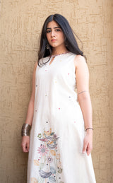 Ivory Muse Kurta Set