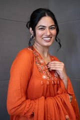 Orange Odyssey Dupatta Set with delicate floral embroidery by Tanauri