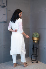 Tanauri Pink Thread Kurta Set: Elegant white cotton ethnic wear set with embroidered kurti. Perfect Indian casual outfit.