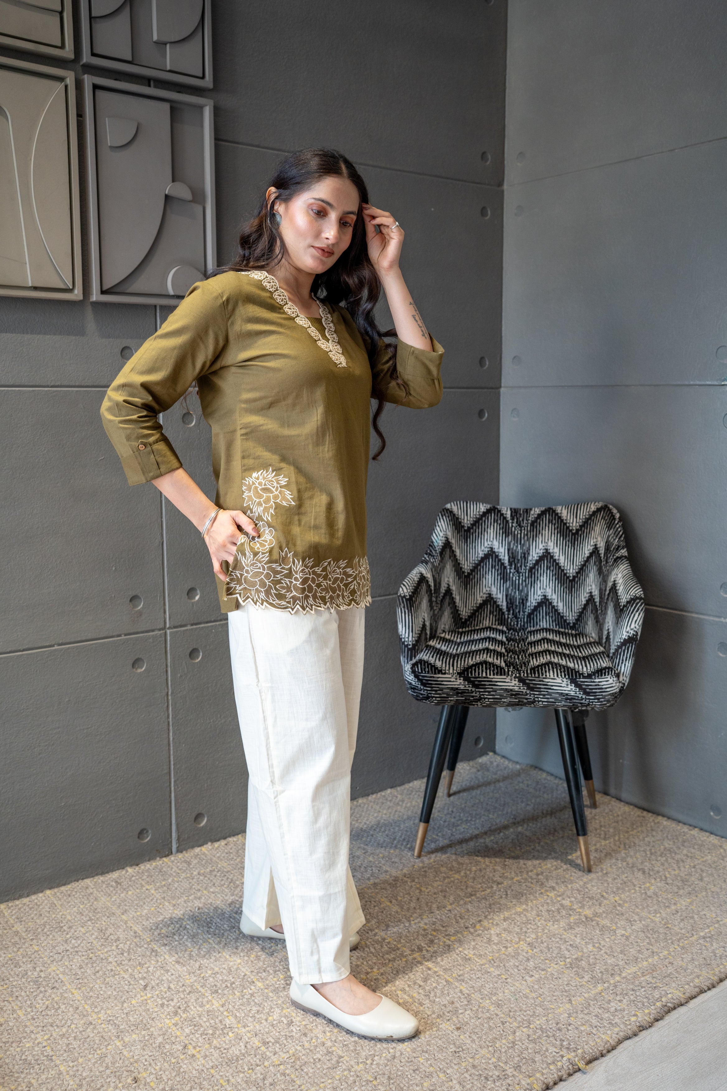 Olive Bloom Top