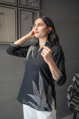 Black Leaf Top