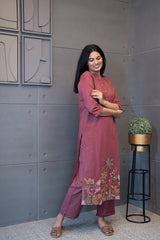 Texture shot of the soft, breathable cotton fabric of the Tanauri Mauve Deer Delight Kurta Set