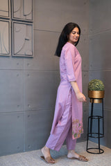 Pastel lavender kurta with vertical floral motifs