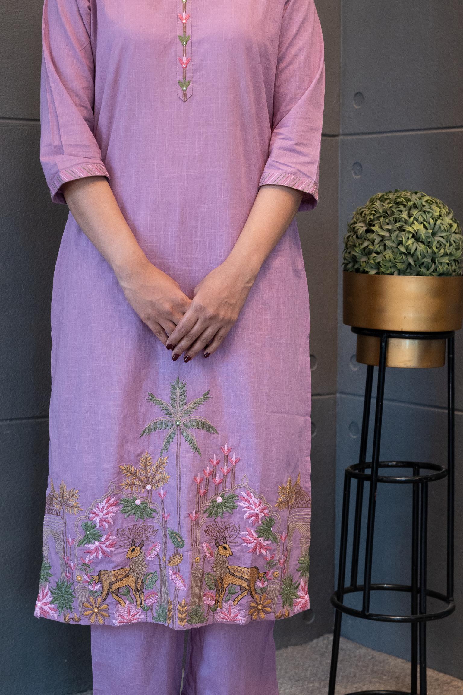 Pastel lavender kurta with vertical floral motifs