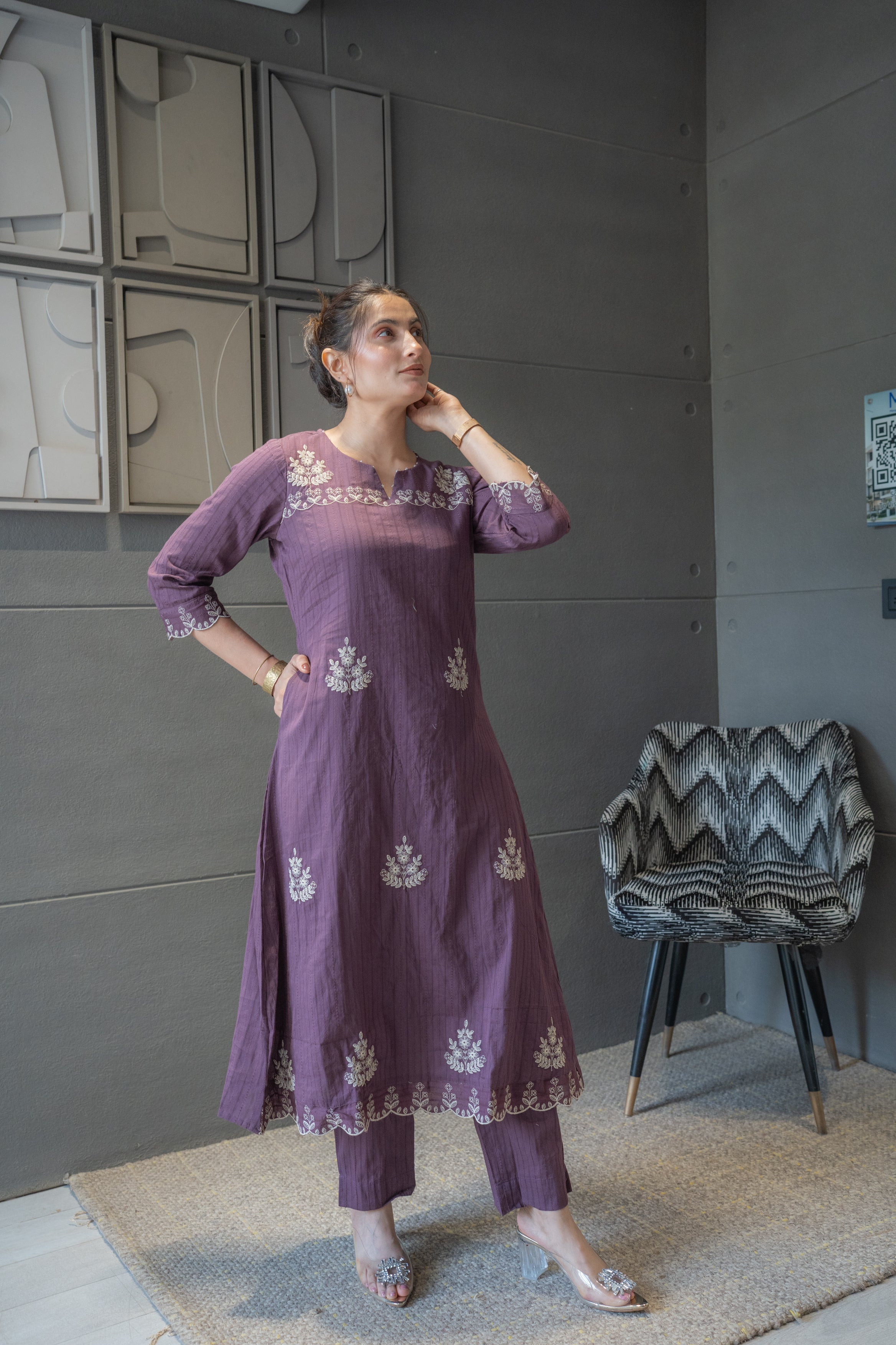 Aarzoo Embroidered Kurta Set