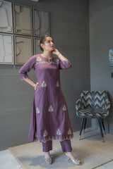 Aarzoo Embroidered Kurta Set