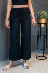 Women’s beige drawstring pants with pockets