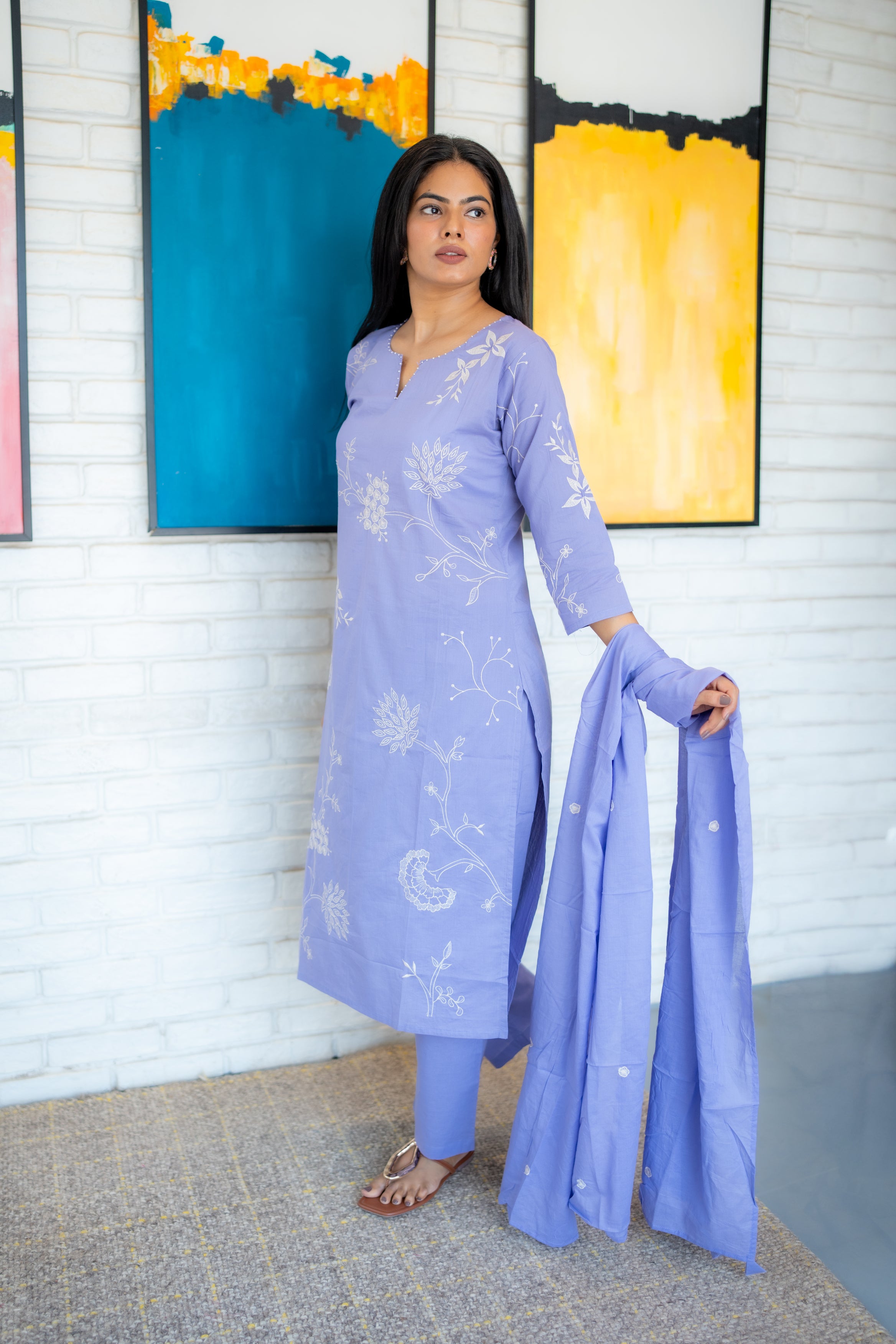 Elegant Women’s Lavender Floral Cotton Kurta with Matching Dupatta