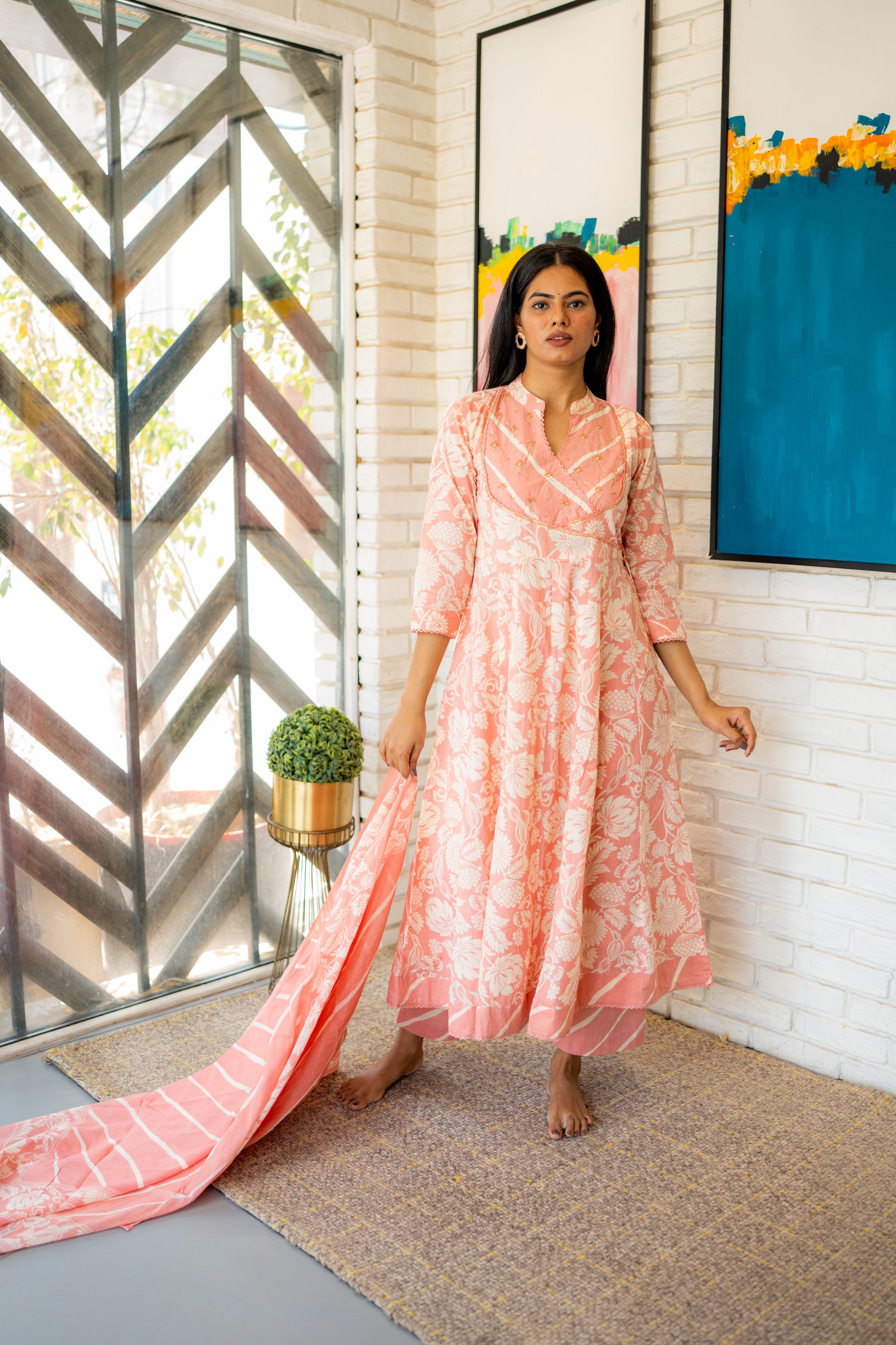 Peach Floral Anarkali Dupatta Set – White Floral Cotton Kurta by Tanauri