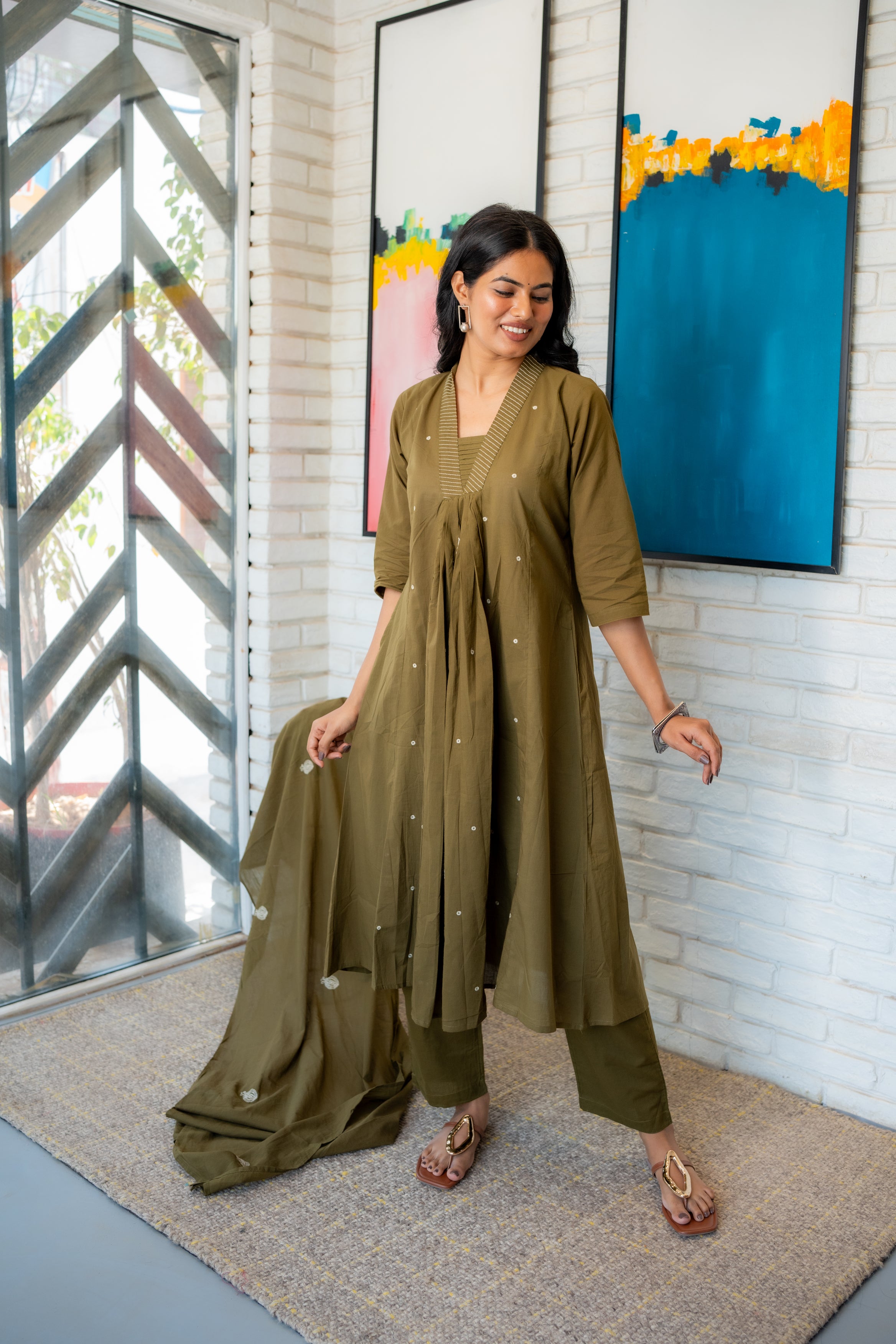 Elegant Pleated Cotton Kurta Set for Women – Neemrah by Tanauri