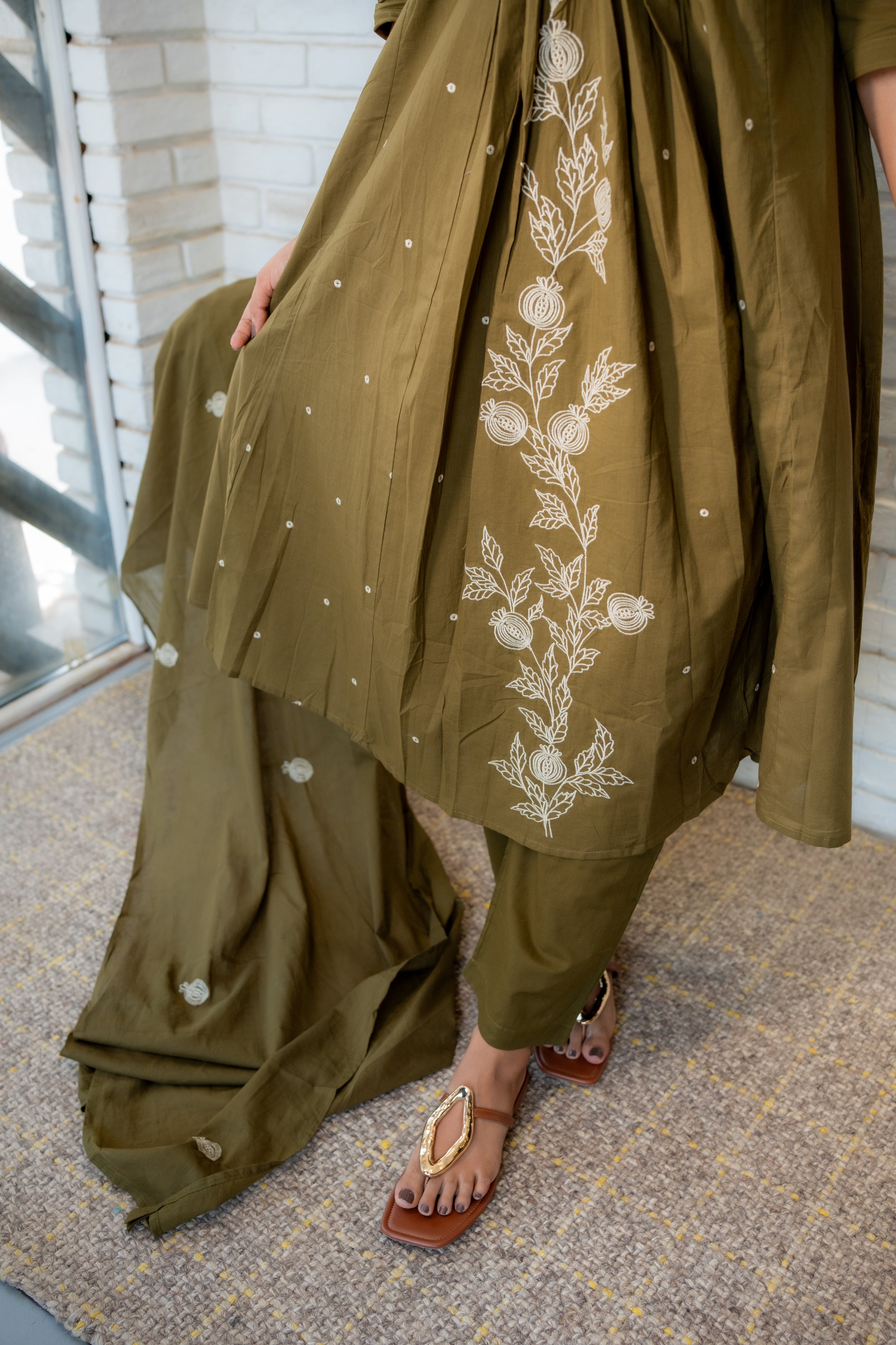 Tanauri Neemrah Dupatta Set – Festive and Casual Cotton Outfit