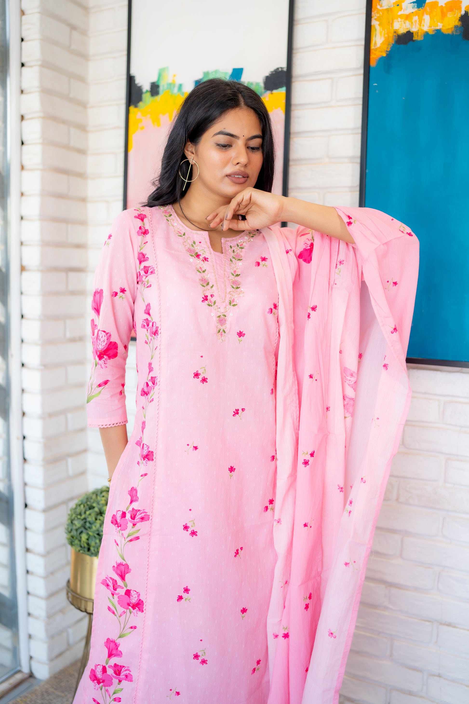 Gulabo - Dupatta Set