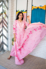 Tanauri Gulabo Dupatta Set – Casual and Festive Pink Cotton Outfit