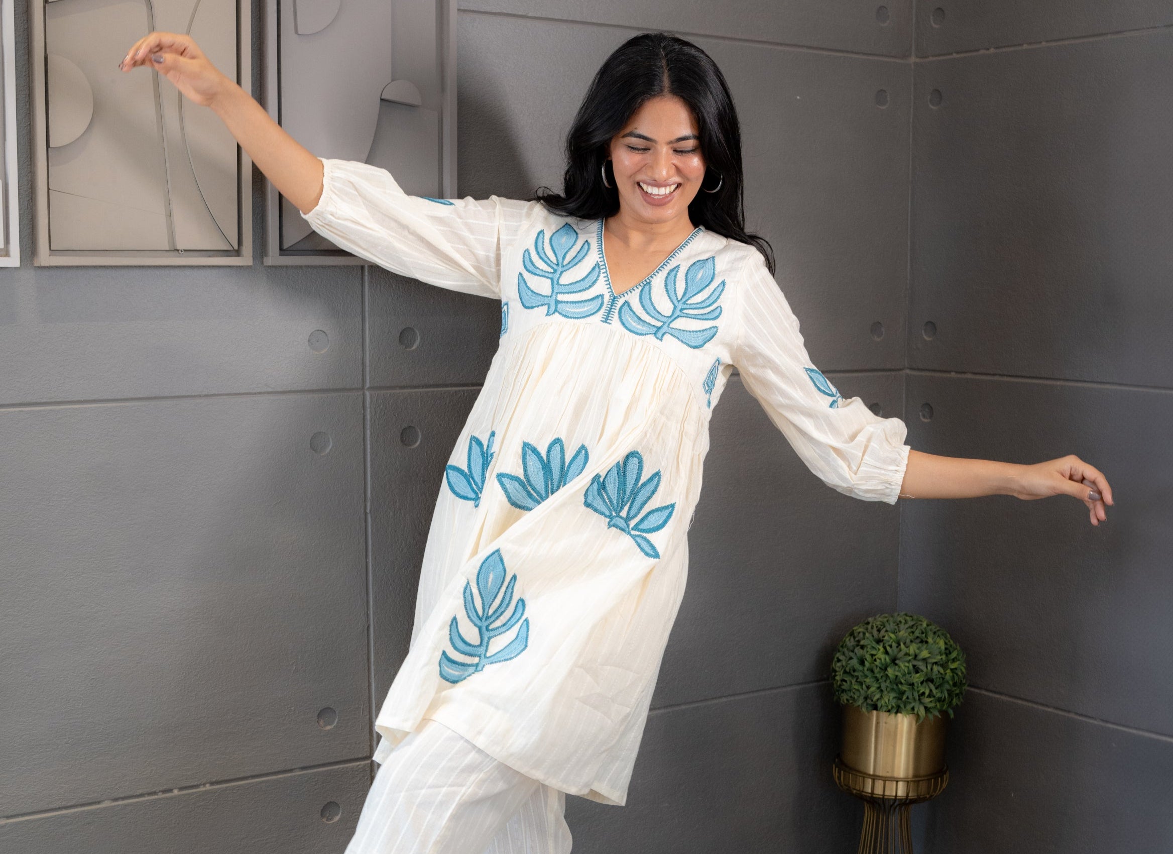 Tanauri Ivory Cotton Kurta Set with Blue Lotus Embroidery