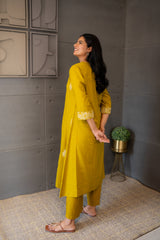 Tanauri Afsana Kurta Set – Festive and Casual Cotton Outfit