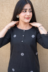 Noir Blossom Kurta Set