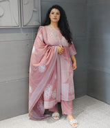 Mauve printed cotton kurta set with white floral and geometric prints – Nayab Dupatta Set (Big Size).