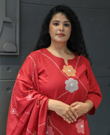 Red floral embroidered dupatta from Tanauri Rangtaari Threads Kurta Set.