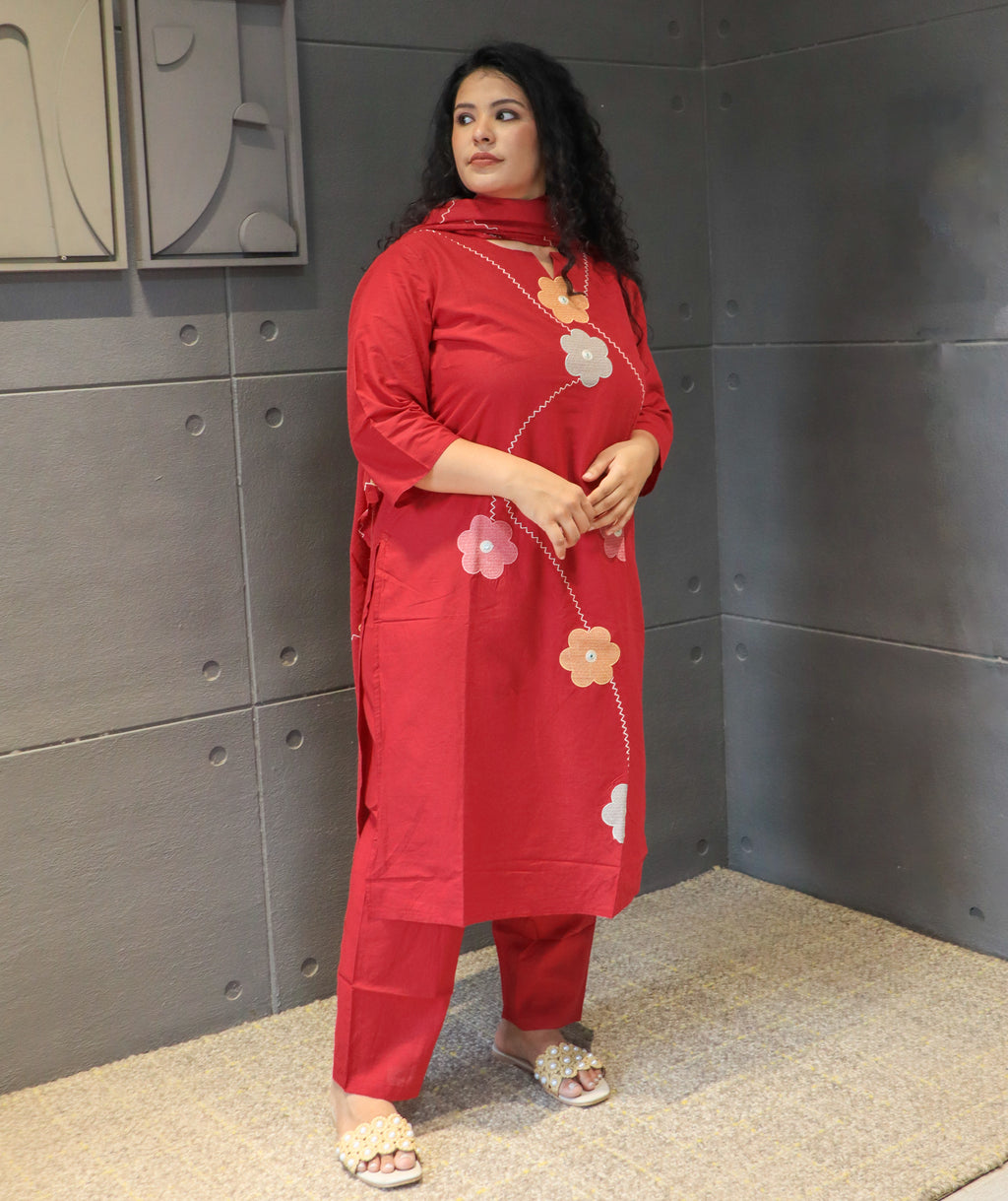 Rangtaari Threads - Dupatta Set