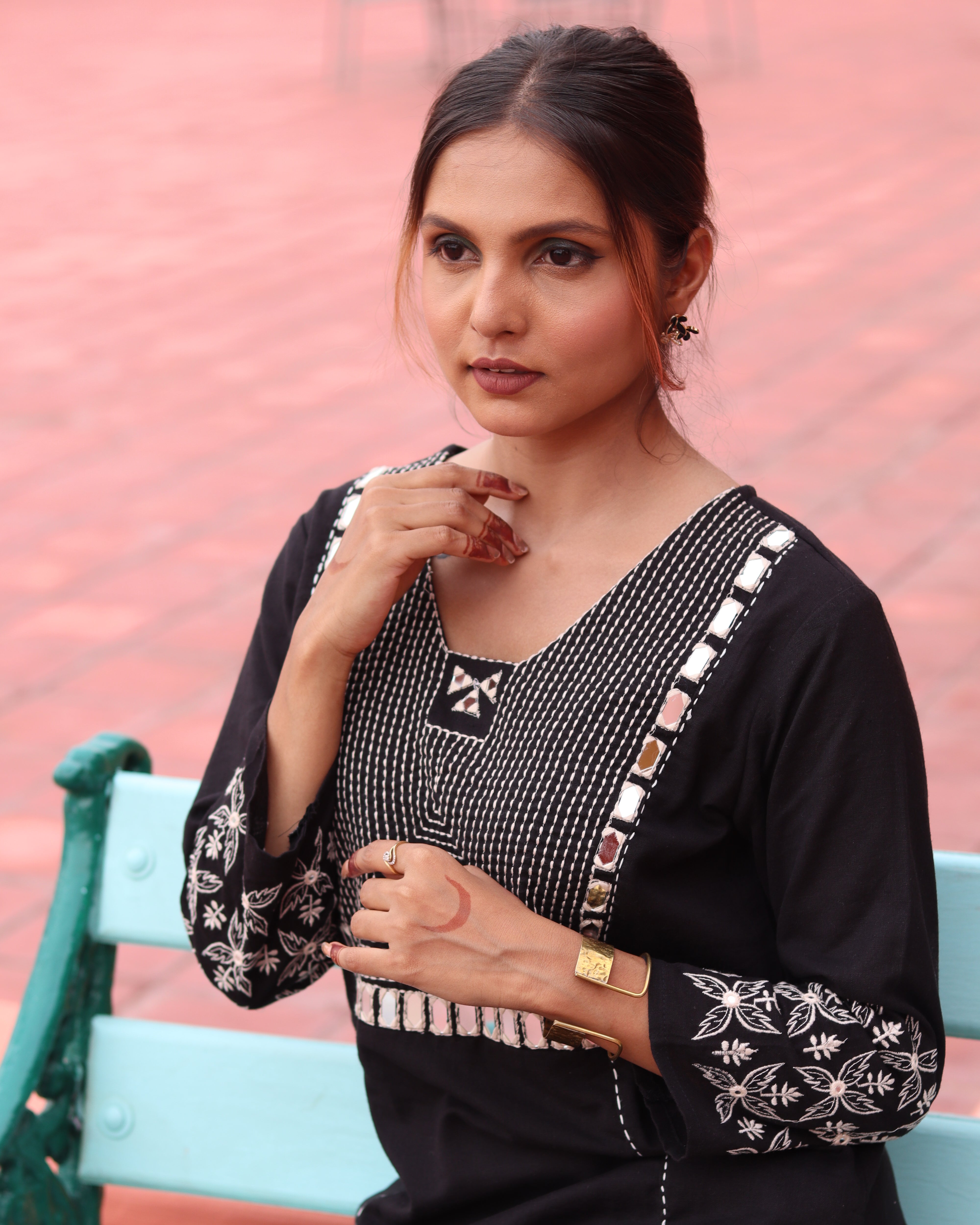 Stylish Hand-Embroidered Black Kurta with Matching Pants