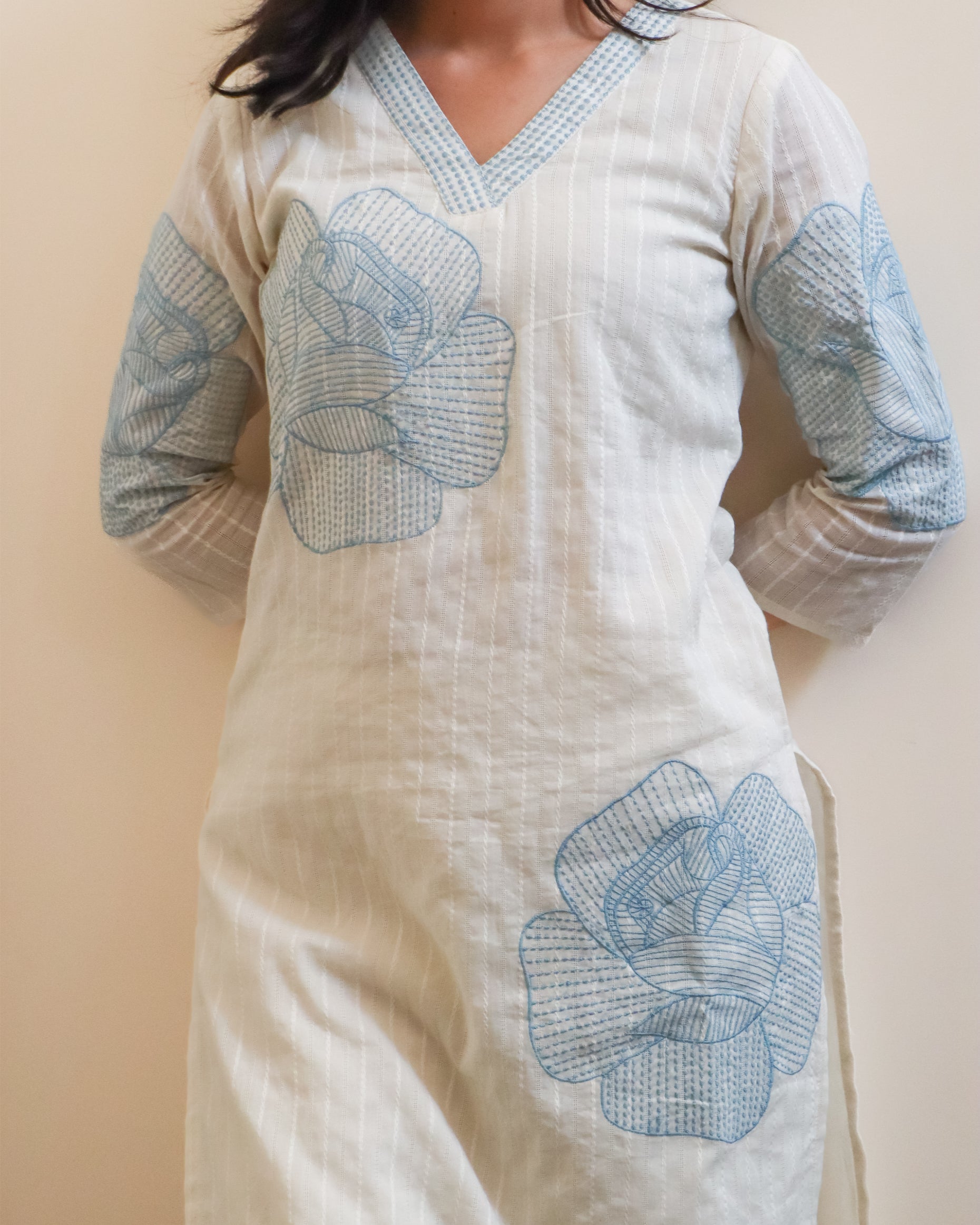 Blue Thread Kurta Set