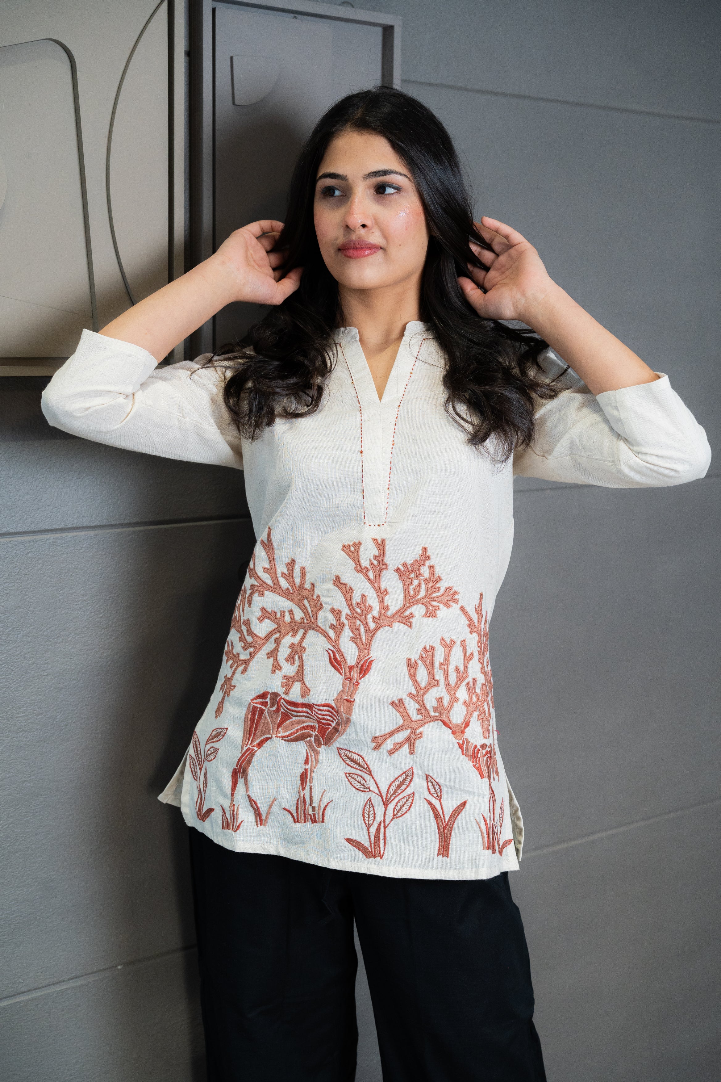 White Deer Top