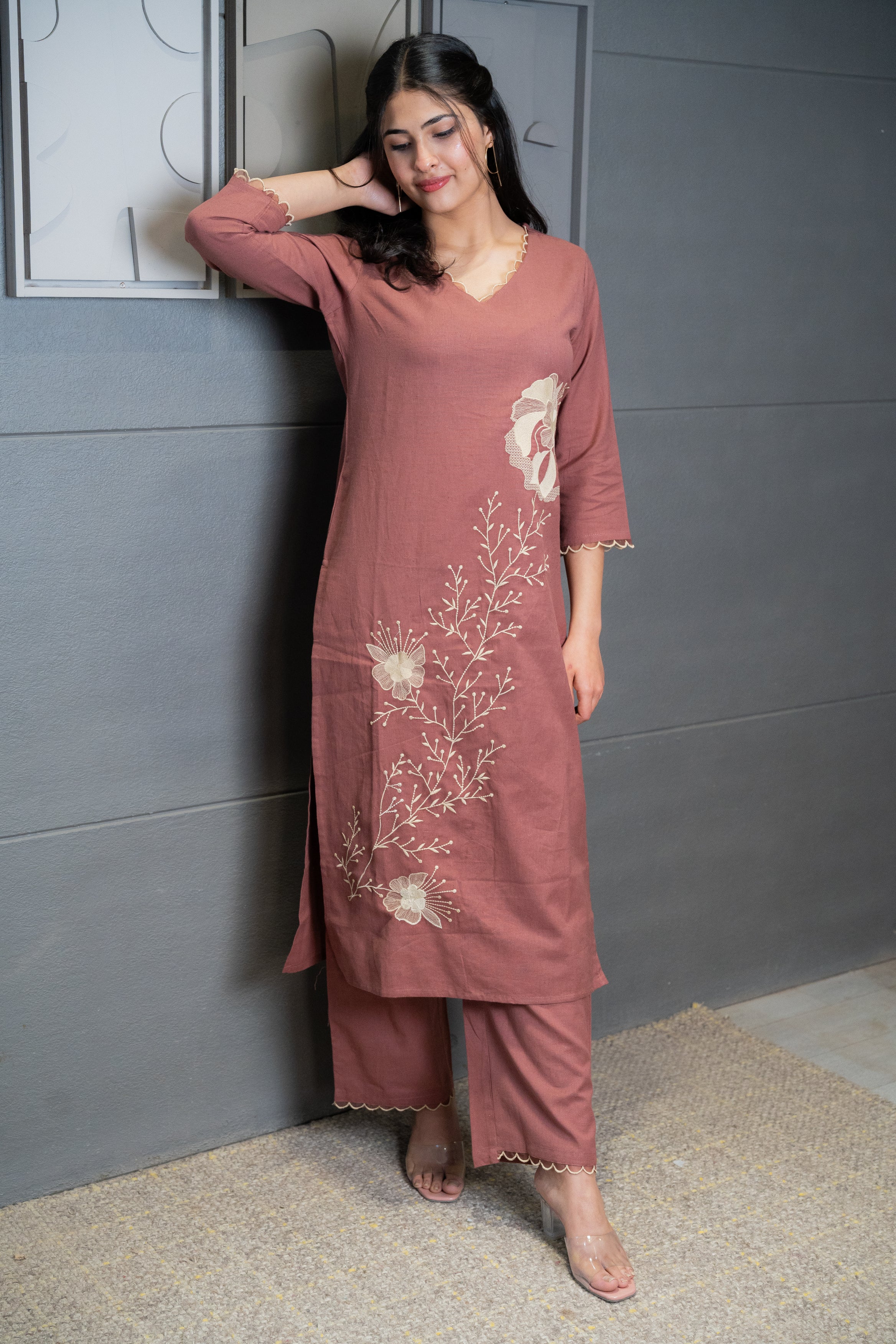 Mauve Floral Elegance Kurta Set