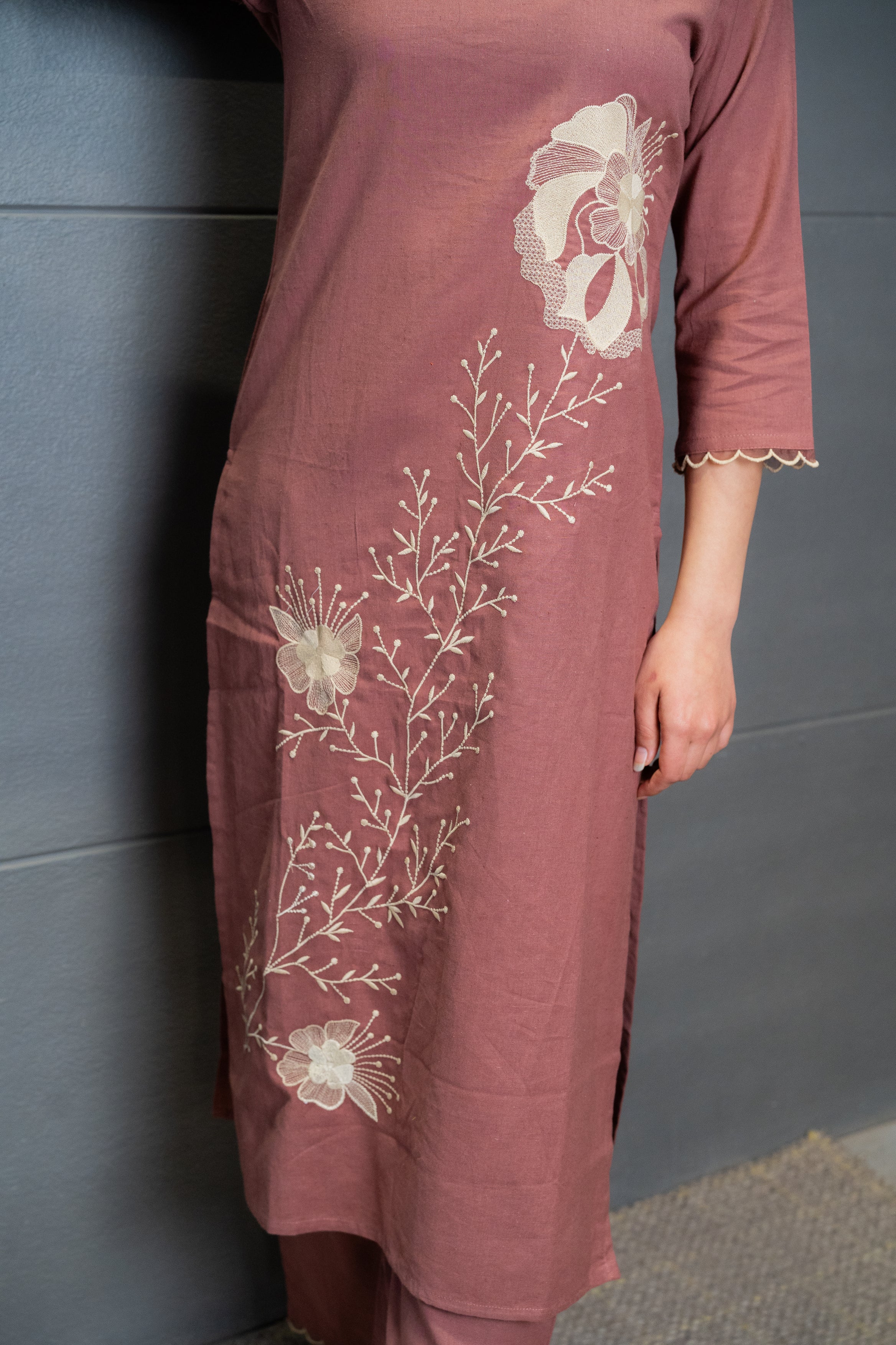 Mauve Floral Elegance Kurta Set